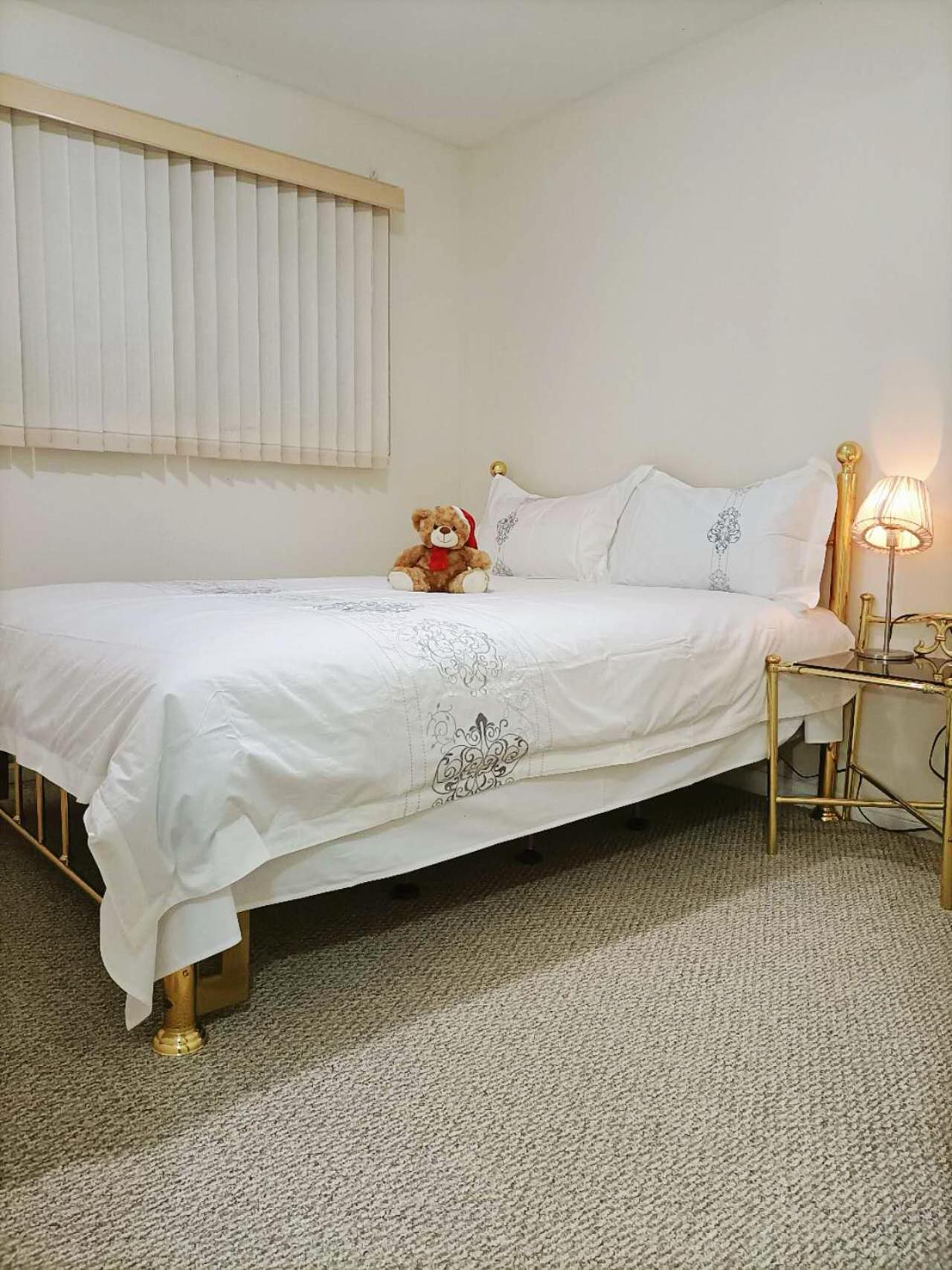 Llt Fraser Homeaway 溫哥華 外观 照片
